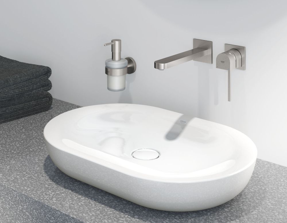 GROHE PLUS 2-HOLE BASIN MIXER | L-SIZE CHROME