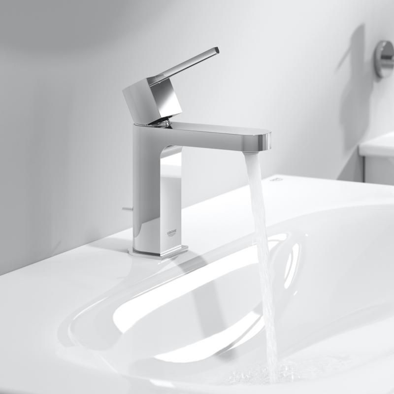 GROHE PLUS SINGLE-LEVER BASIN MIXER | S-SIZE CHROME 1/2 IN