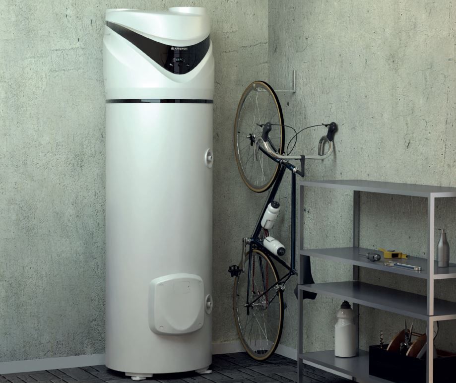 ARISTON FLOOR STANDING RESIDENTIAL HEAT PUMP NUOS PRIMO 240 SYS HC