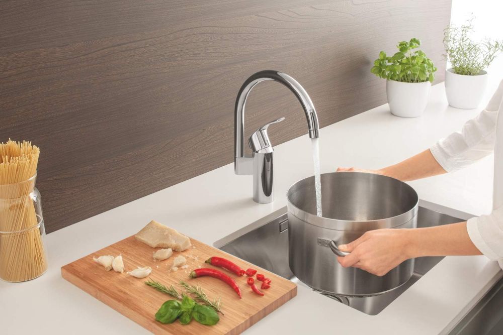 GROHE EUROSMART SINGLE-LEVER SINK MIXER, HIGH SPOUT