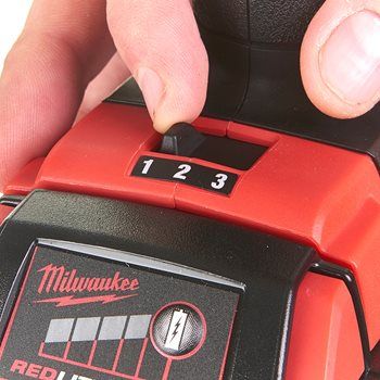 MILWAUKEE M18 BRUSHLESS 1/4 HEX IMPACT DRIVER [BARE-TOOL] HD BOX