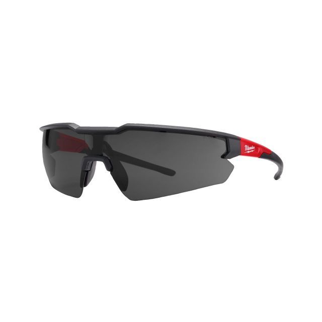 MILWAUKEE TINTED SAFETY GLASSES -1PC