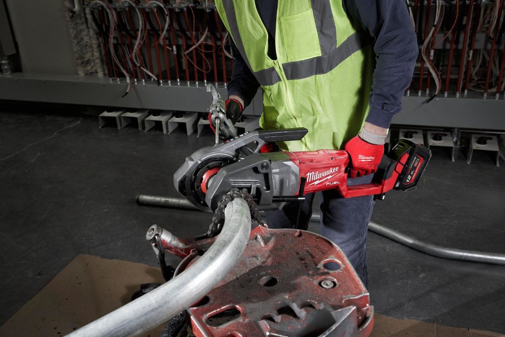 MILWAUKEE M18 FUEL PIPE THREADER WITH ONE-KEY [BARE TOOL] | 18V, 2 INCH|[M18FPT2-0C ]
