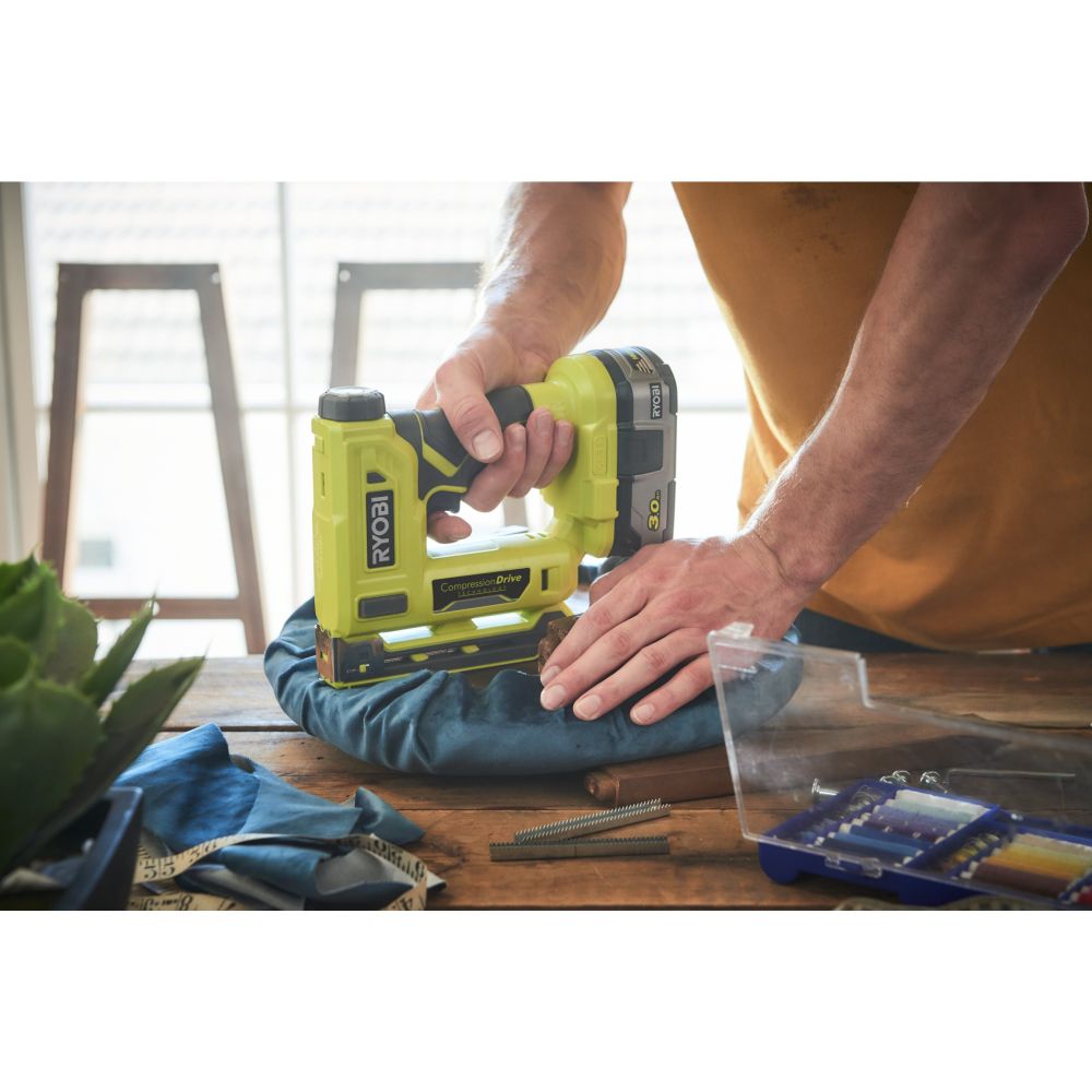RYOBI 18V ONE+ CORDLESS STAPLER, BARE TOOL [R18ST50-0]