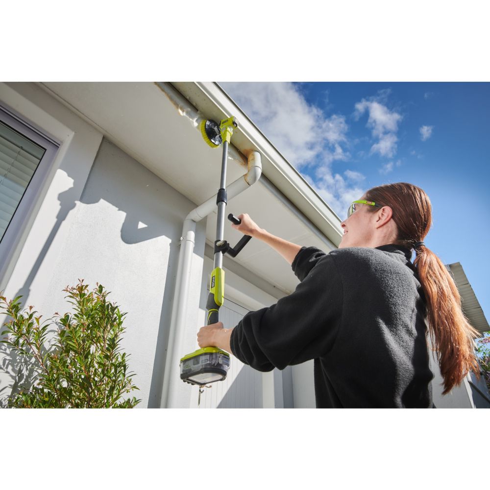 RYOBI 18V ONE+ CORDLESS TELESCOPIC POWER SCRUBBER, BARE TOOL [R18TPS-0]
