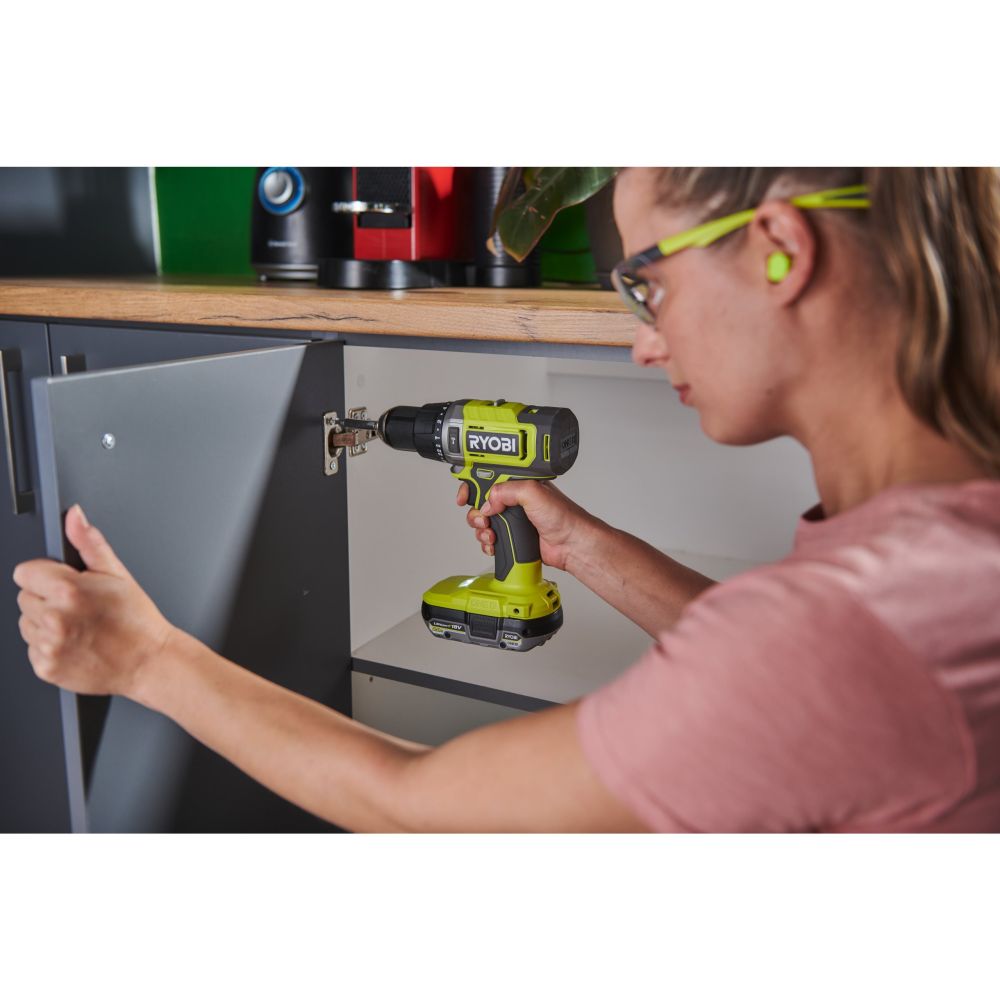 RYOBI 18V ONE+ CORDLESS COMBI DRILL STARTER KIT, 2X2.0 AH BATTERIES, CHARGER [RPD18-2C20B]