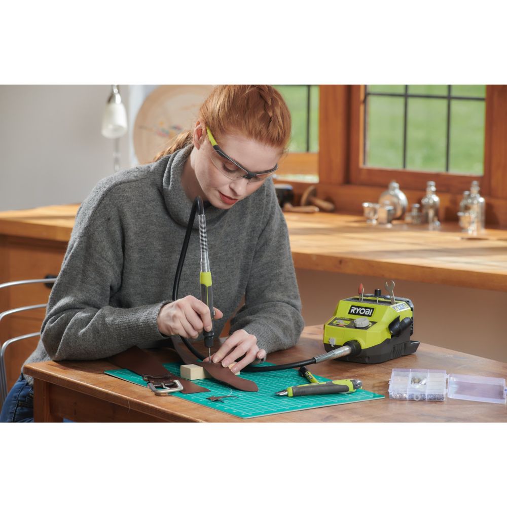 RYOBI 18V ONE+ ROTARY TOOL STATION, WITH 35 ACCESSORIES, BARE TOOL [RRTS18-0A35]