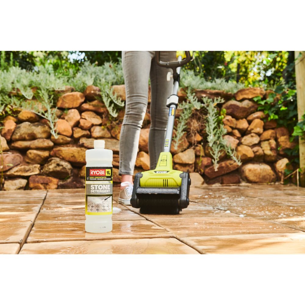 RYOBI 18V ONE+ CORDLESS PATIO CLEANER WITH SCRUBBING BRUSH, BARE TOOL [RY18PCB-0]