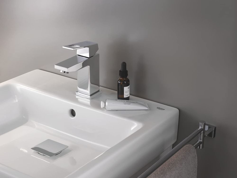 GROHE EUROCUBE SINGLE-LEVER BASIN MIXER | CHROME S-SIZE 1/2 IN