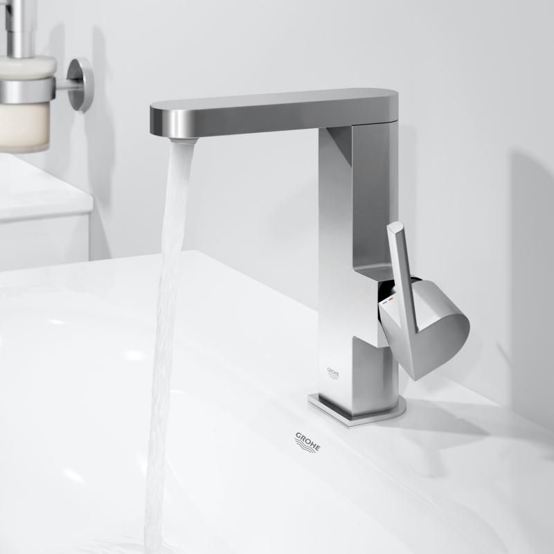 GROHE PLUS SINGLE-LEVER BASIN MIXER