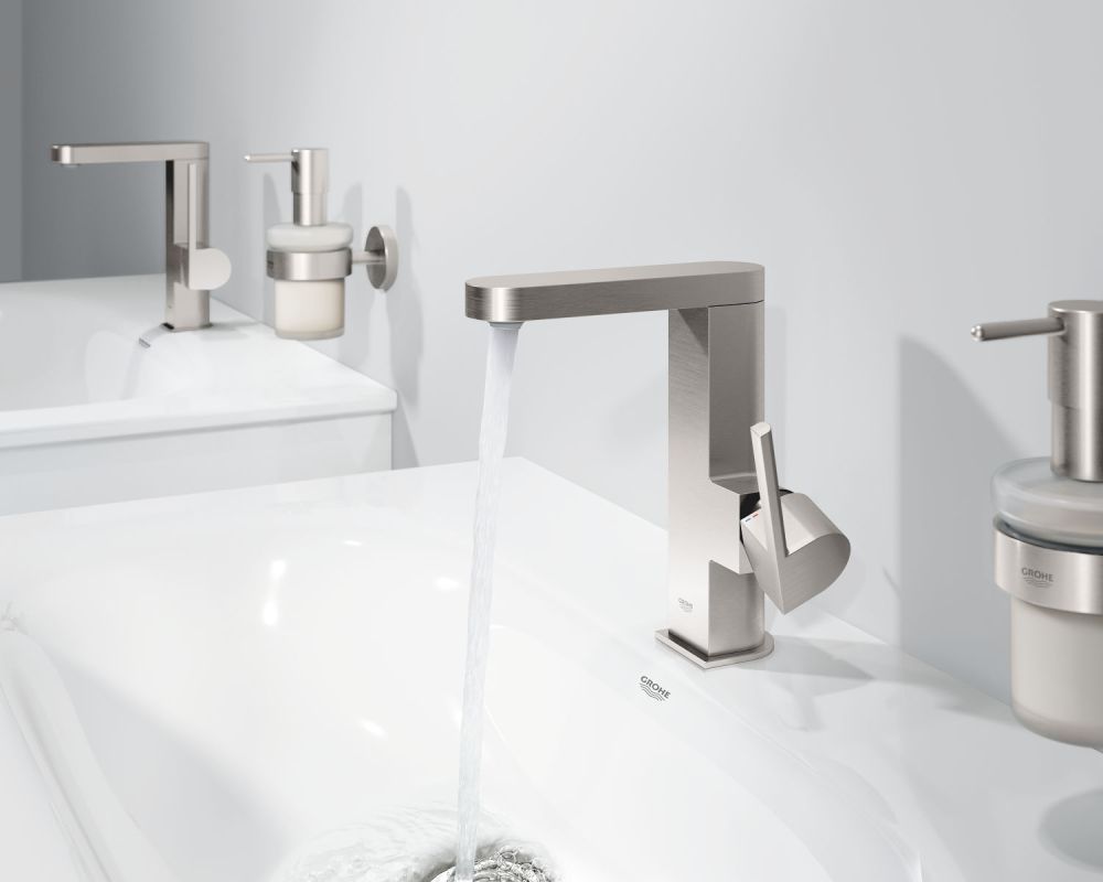 GROHE PLUS SINGLE-LEVER BASIN MIXER