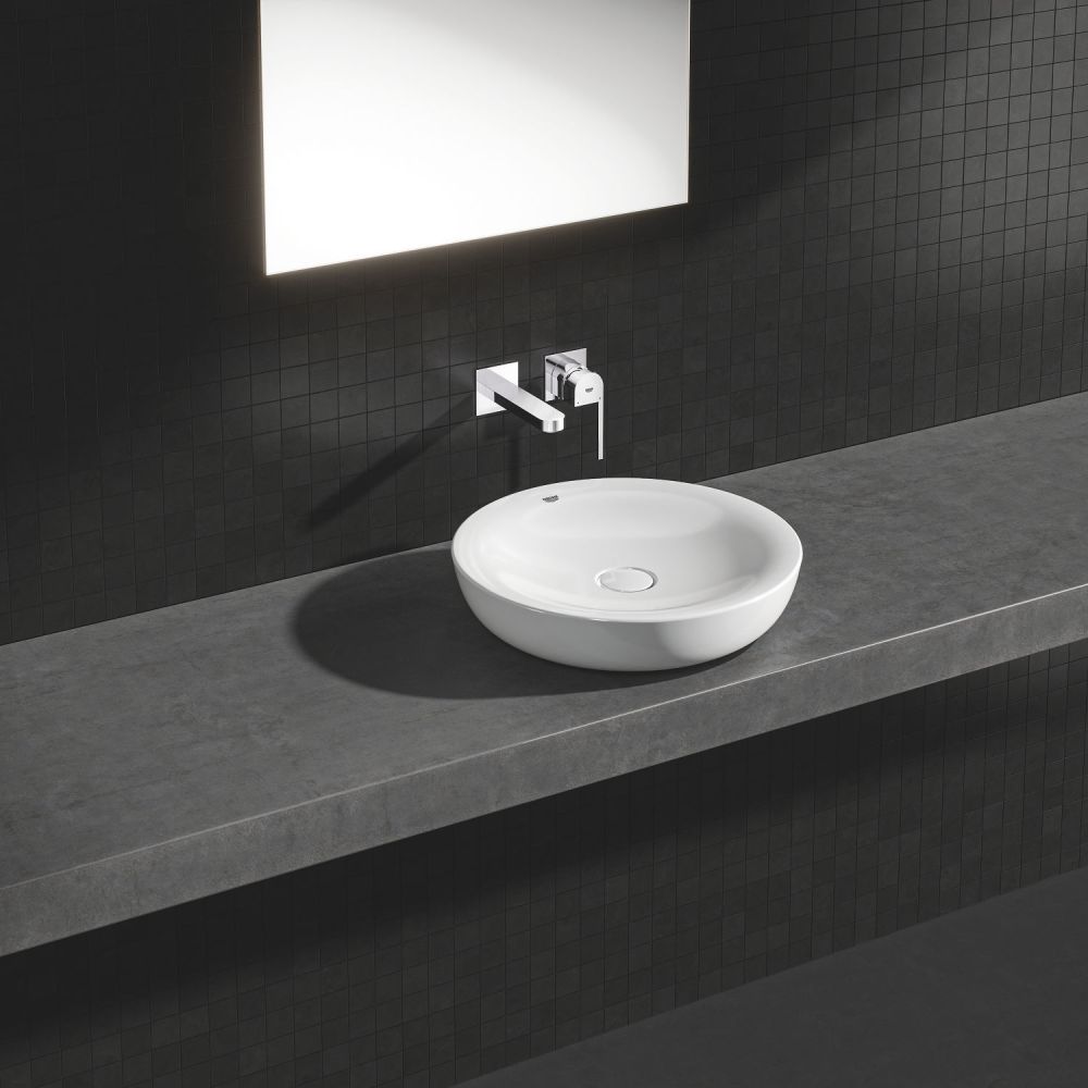 GROHE PLUS 2-HOLE BASIN MIXER | M-SIZE CHROME