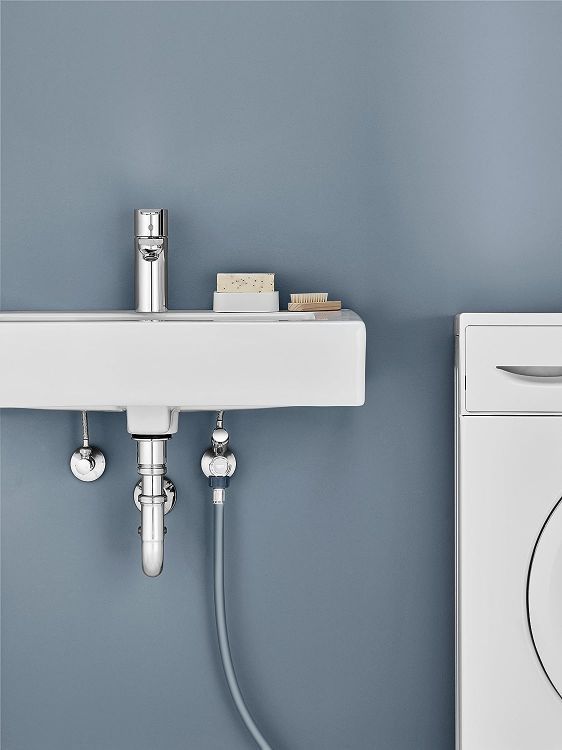 GROHE ANGLE VALVE, PRE-ROUGHENED CONNECTION THREAD | CHROME 1/2 IN X 3/8 IN