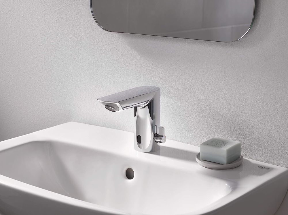 GROHE BAU COSMOPOLITAN E INFRA-RED ELECTRONIC BASIN MIXER, 6V | CHROME 1/2 IN