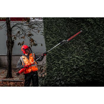 MILWAUKEE CORDLESS FUEL HEDGE TRIMMER ATTACHMENT (M18FOPH-HTA) |18V