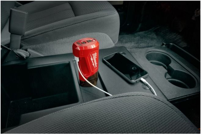 MILWAUKEE M12 COMPACT CHARGER AND POWER SOURCE|[M12TC]