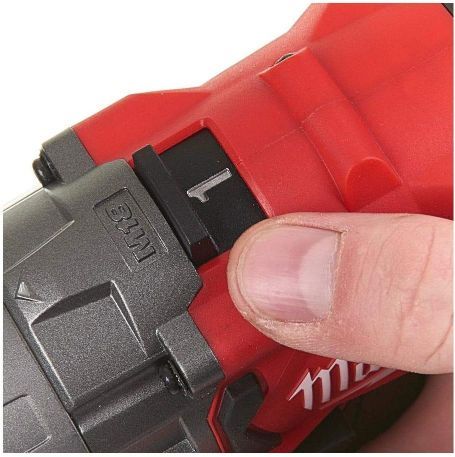 MILWAUKEE M18 FUEL DRILL DRIVER KIT, 2 X 5.0 AH BATTERY PACKS, M12-18 FC CHARGER, HD BOX|[M18FDD2-502X]