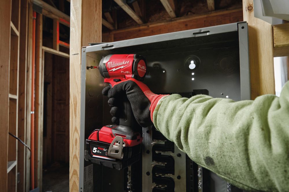 MILWAUKEE M18 FUEL™ M18 FUEL™HEX IMPACT DRIVER ¼? | BARE TOOL | M18FID3-0X
