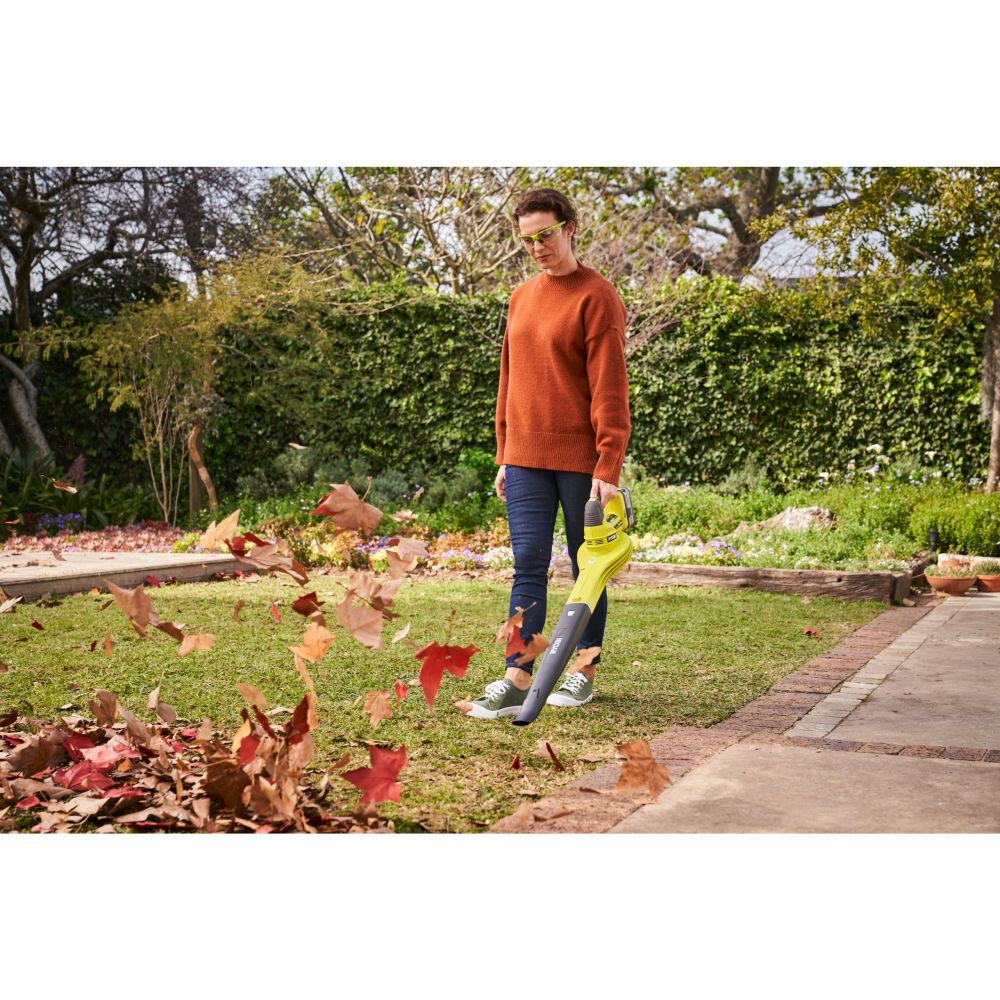 RYOBI 18V ONE+ CORDLESS LEAF BLOWER, BARE TOOL [OBL1820S]