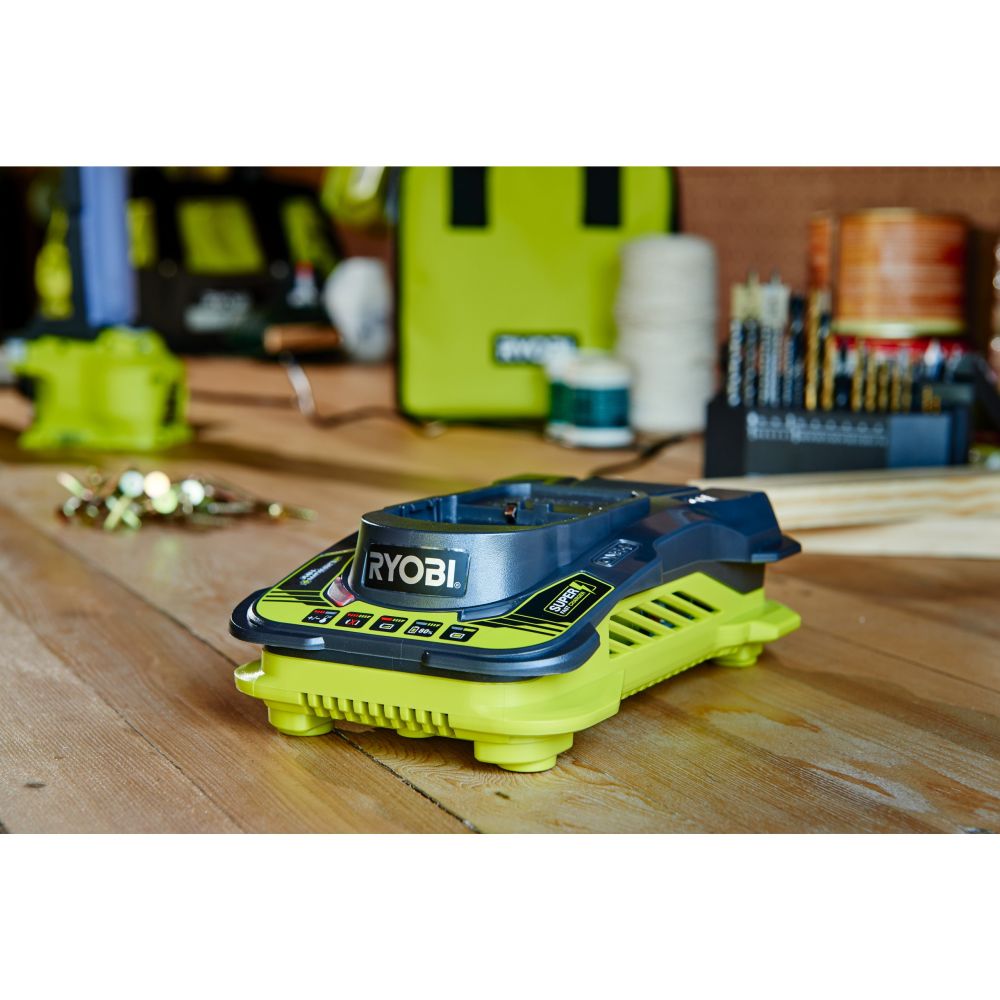 RYOBI 18V ONE+ LITHIUM BATTERY CHARGER, 5.0 AH [RC18150]