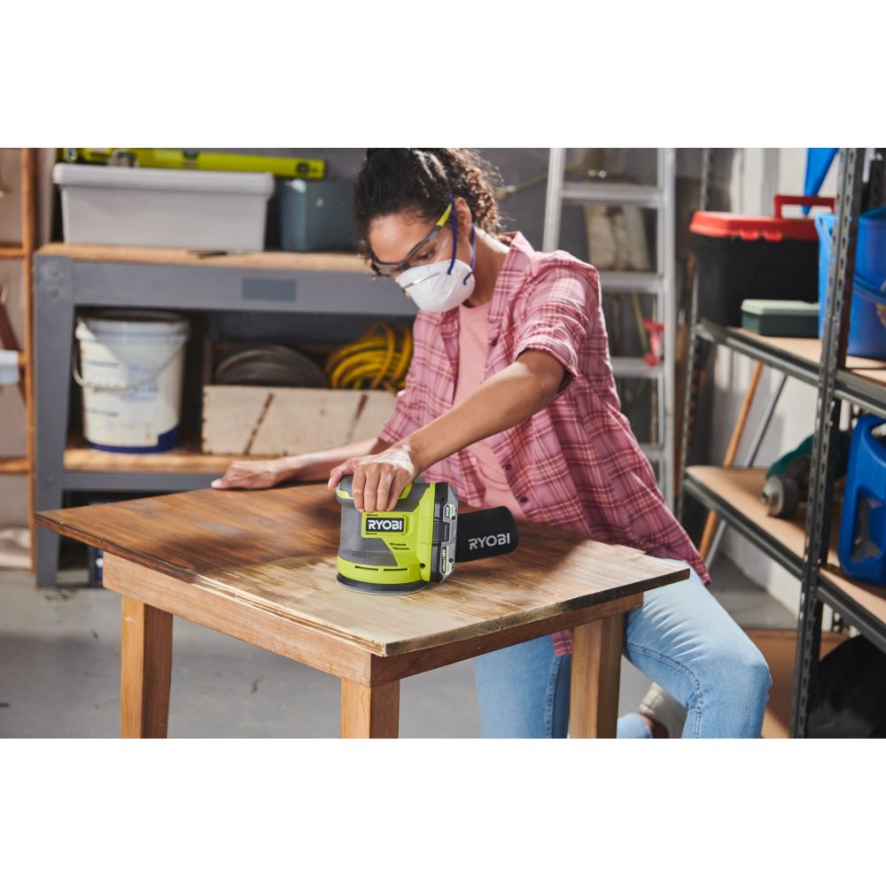 RYOBI 18V ONE+ CORDLESS RANDOM ORBIT SANDER, BARE TOOL [RROS18-0]