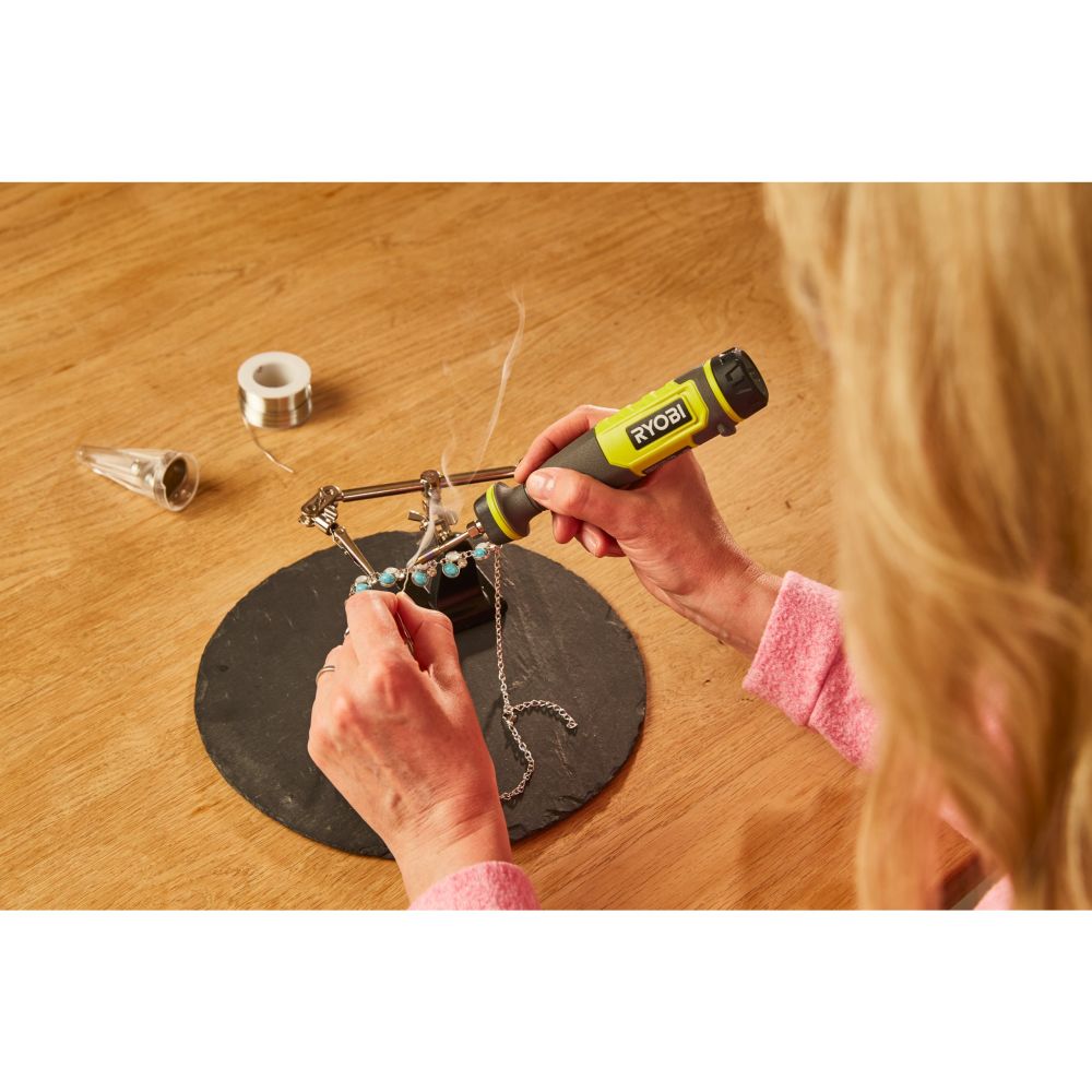 RYOBI 4V USB LITHIUM CORDLESS SOLDERING IRON, BARE TOOL [RSI4-0]