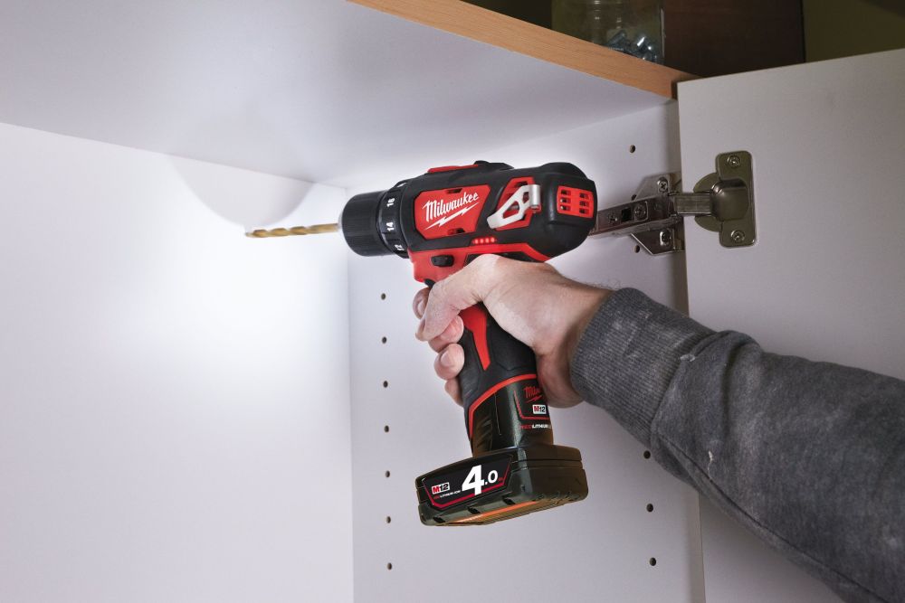 MILWAUKEE M12 SUB COMPACT DRILL DRIVER | [M12BDD-0]