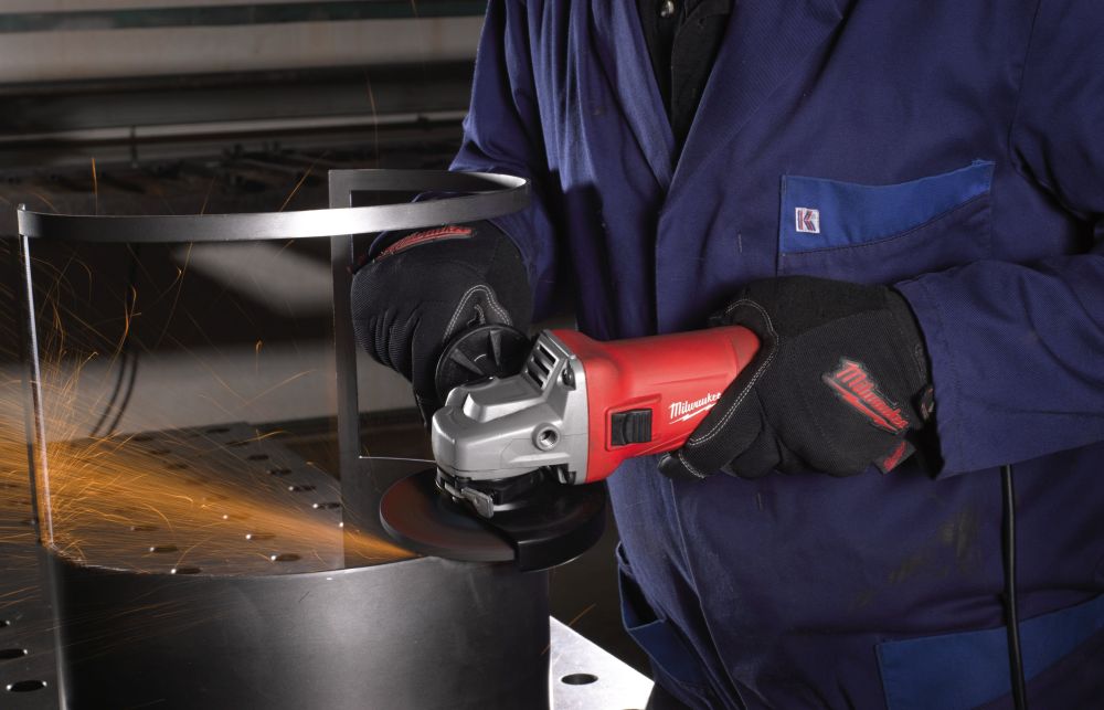 MILWAUKEE 115 MM GRINDER, 1000W, M14 SPINDLE, LLO, KEYLESS GUARD, AG10-115EK|[AG10-115EK]
